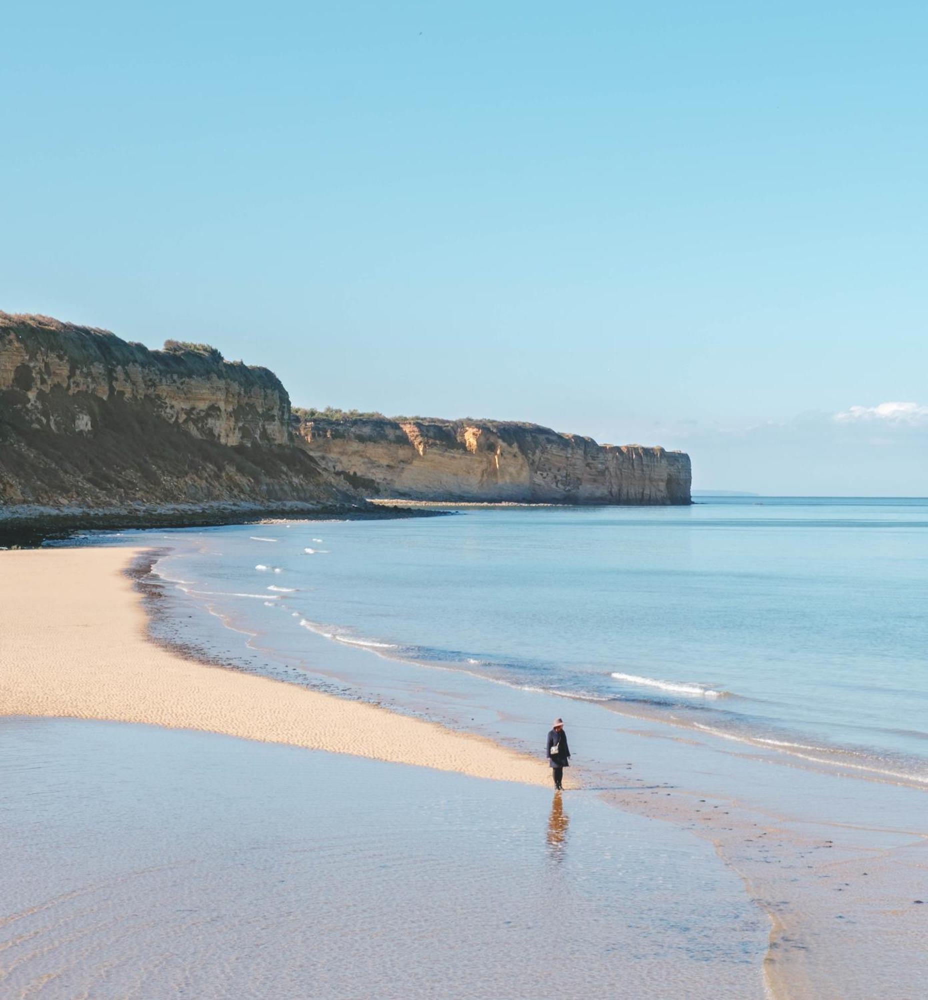 Sweet Omaha Belle Maison Recente Lumineuse Et Cosy Bien Equipee Jardin Clos 15 Mn A Pied Plage Omaha Beach Et Proche De Bayeux & Port En Bessin Saint-Laurent-sur-Mer Luaran gambar